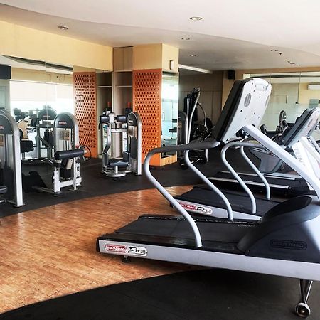 Nemuru Grand Serpong Panunggangah Bagian luar foto