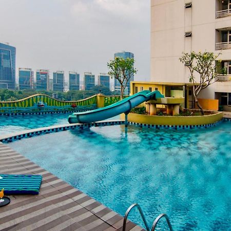 Nemuru Grand Serpong Panunggangah Bagian luar foto
